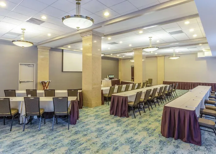 Hilton Garden Inn Indianapolis Downtown